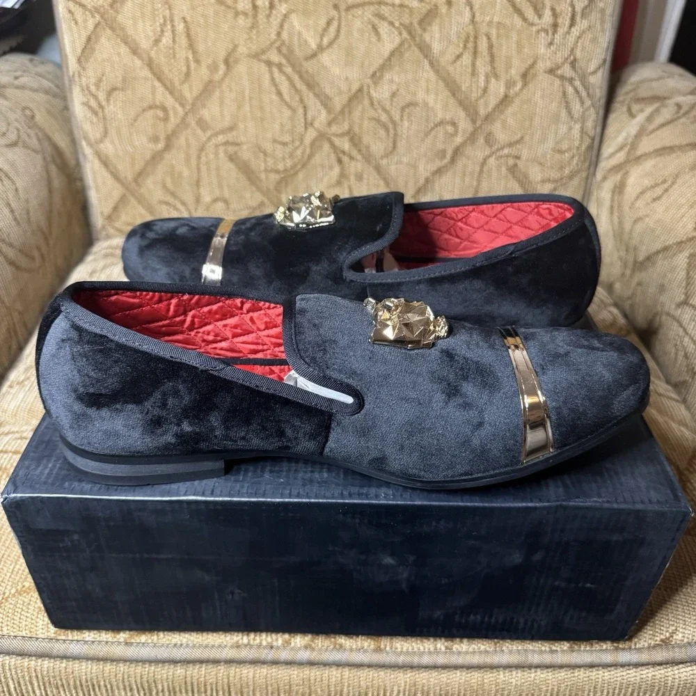 Valyrain Black Velvet Lion Head Loafers‎ Size 11 Excellent